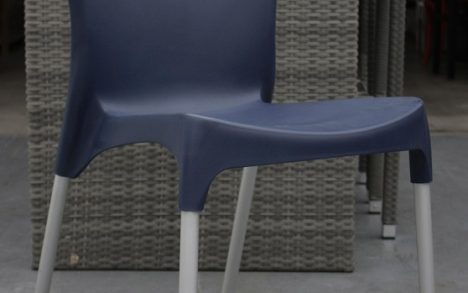 Stoel Max donkerblauw kunststof