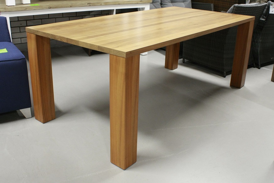 Eettafel acaciahout 200 x 100