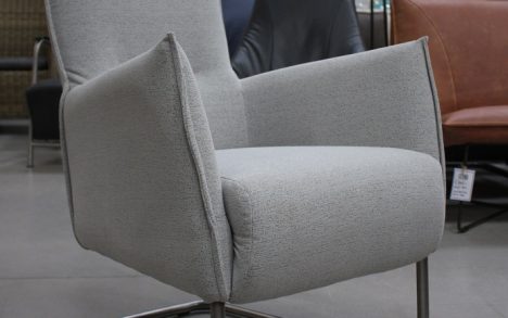 Fauteuil Aron Jess design (Velvet Unit)