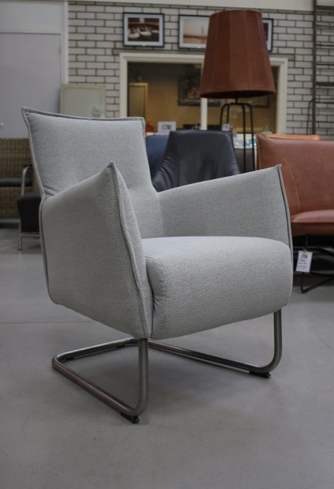 Fauteuil Aron Jess design (Velvet Unit)