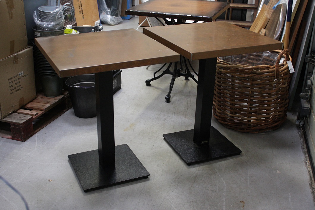 Eettafel vierkant koper 60x60