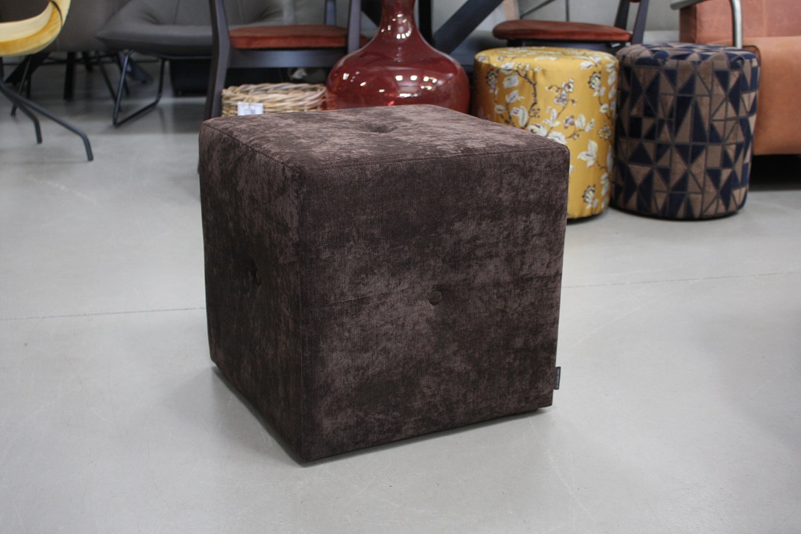 Poef / hocker vierkant velours