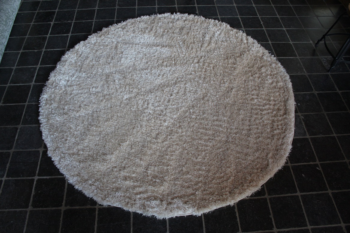 Vloerkleed Brilliant naturel Shaggy Ø200 cm.