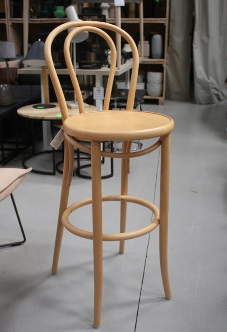 Barstoel Ton No. 18 naturel