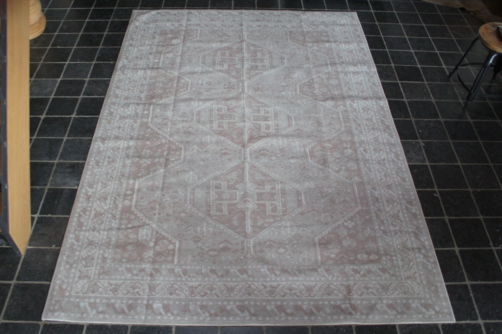 Vloerkleed Delhi Fabriq 200 x 290 cm.