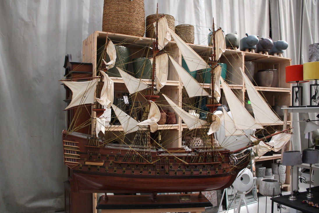 Modelschip H.M.S. Victory 1805 (190 cm.)