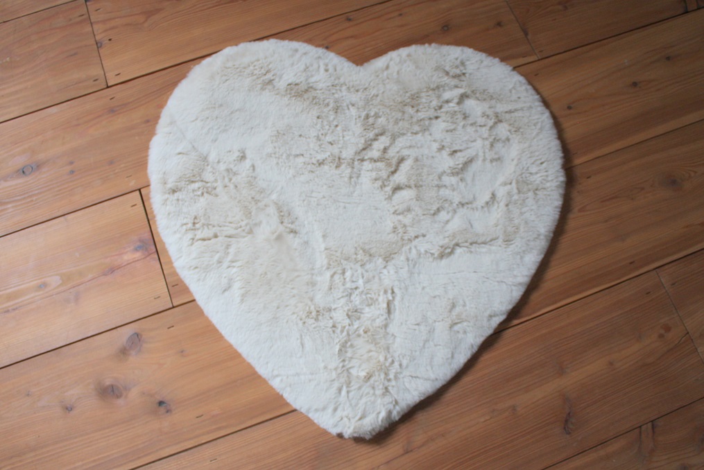 Vloerkleed Comfy Grandstone Hartvorm creme (gratis verzending)
