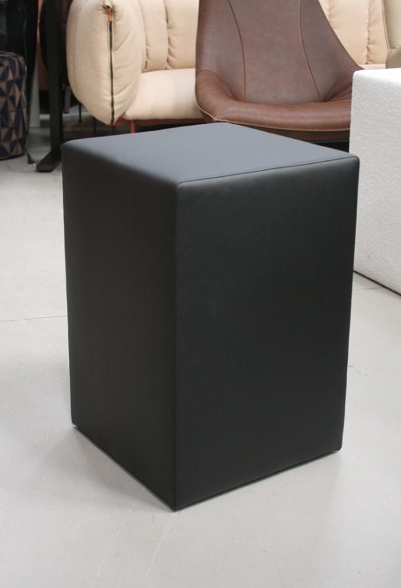 12a vierkante hoge hocker nachtkastje wit stof boucle teddy leer stof grijs antraciet hal54