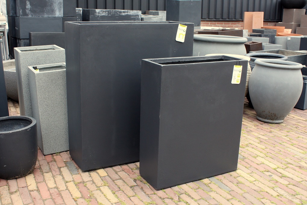 Bloembak / afscheider clayfibre antraciet 80x30x93