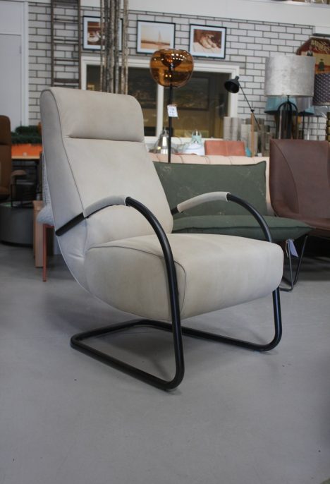 Fauteuil Howard Jess Design (Aurula Light Grey)