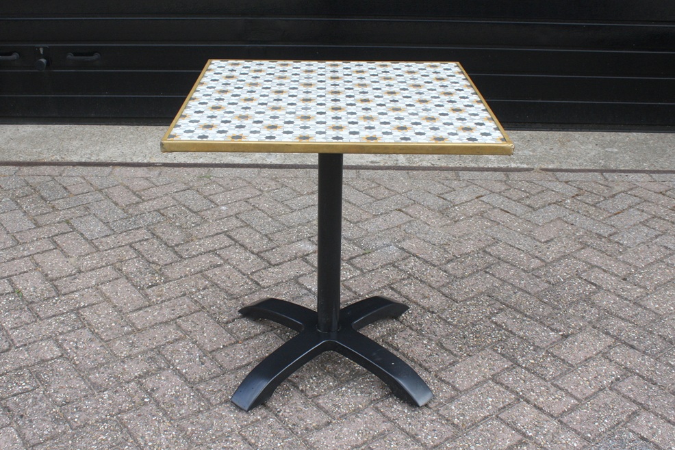 (Terras)tafel vierkant Mozaiek 70x70 met metalen rand